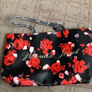 NWT Victoria’s secret floral red and black tote.